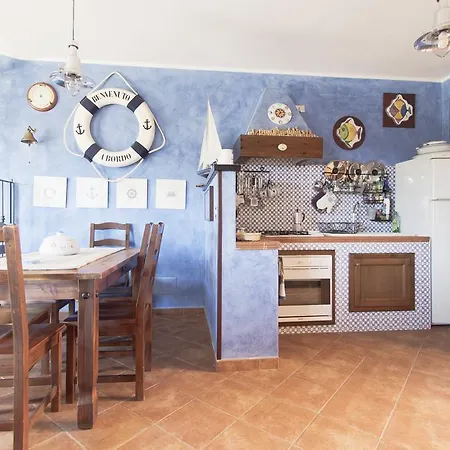Marine House Casa vacanze *