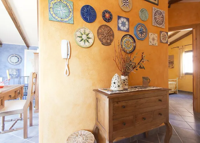 Marine House Tatil Evi Cala Gonone